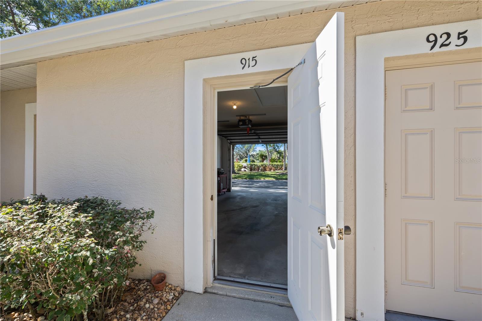 9611 CASTLE POINT DR #915, SARASOTA, FL — photo 26