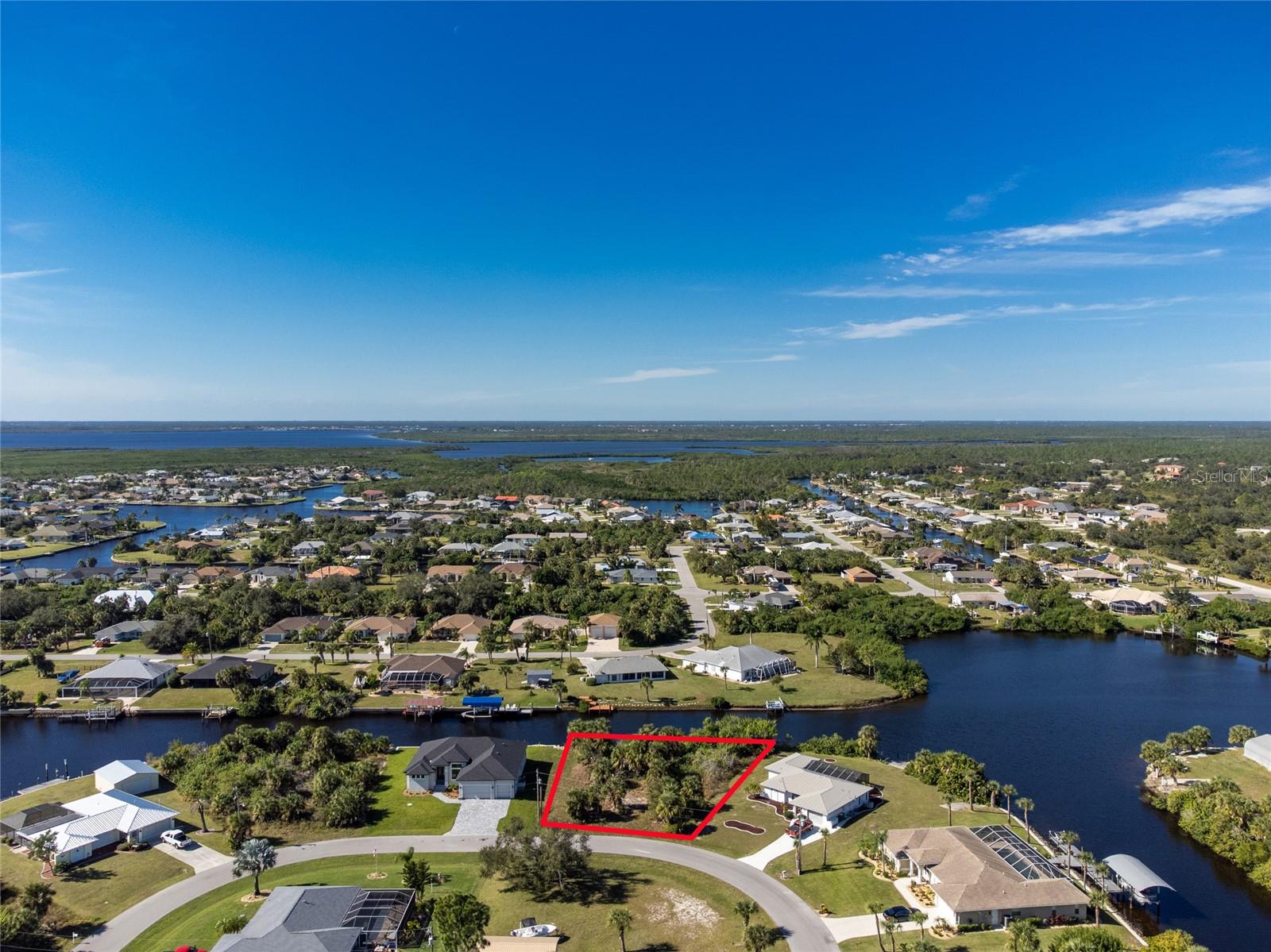 17306 GULFSPRAY CIR, PORT CHARLOTTE, FL — photo 5