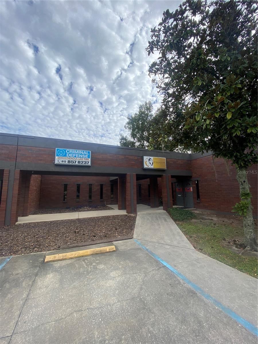 2501 ORIENT RD #C, TAMPA, FL — photo 3