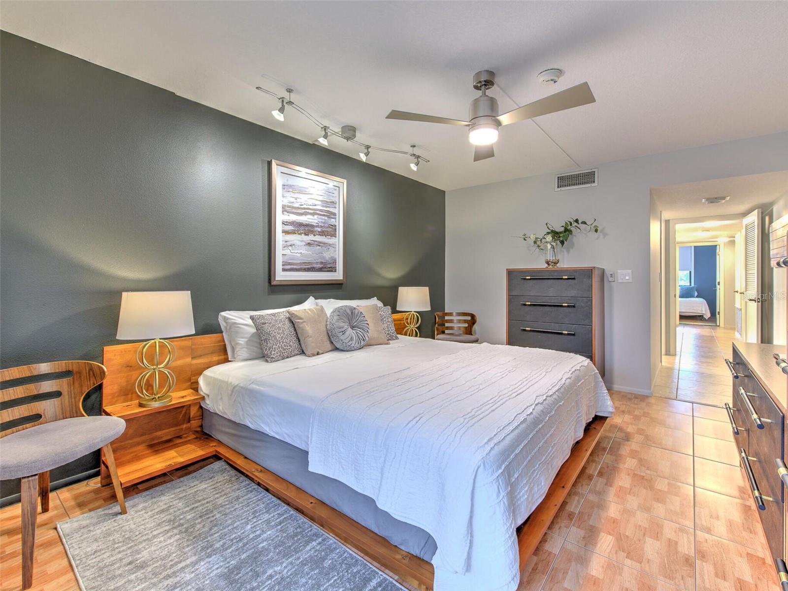 741 BAYPORT WAY #741, LONGBOAT KEY, FL — photo 20