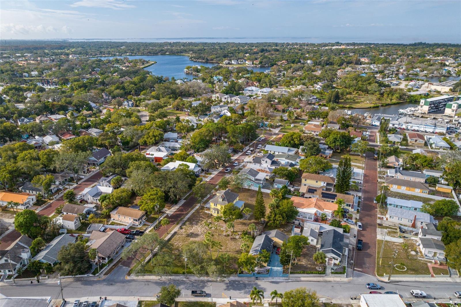 553 DIVISION ST, TARPON SPRINGS, FL — photo 35