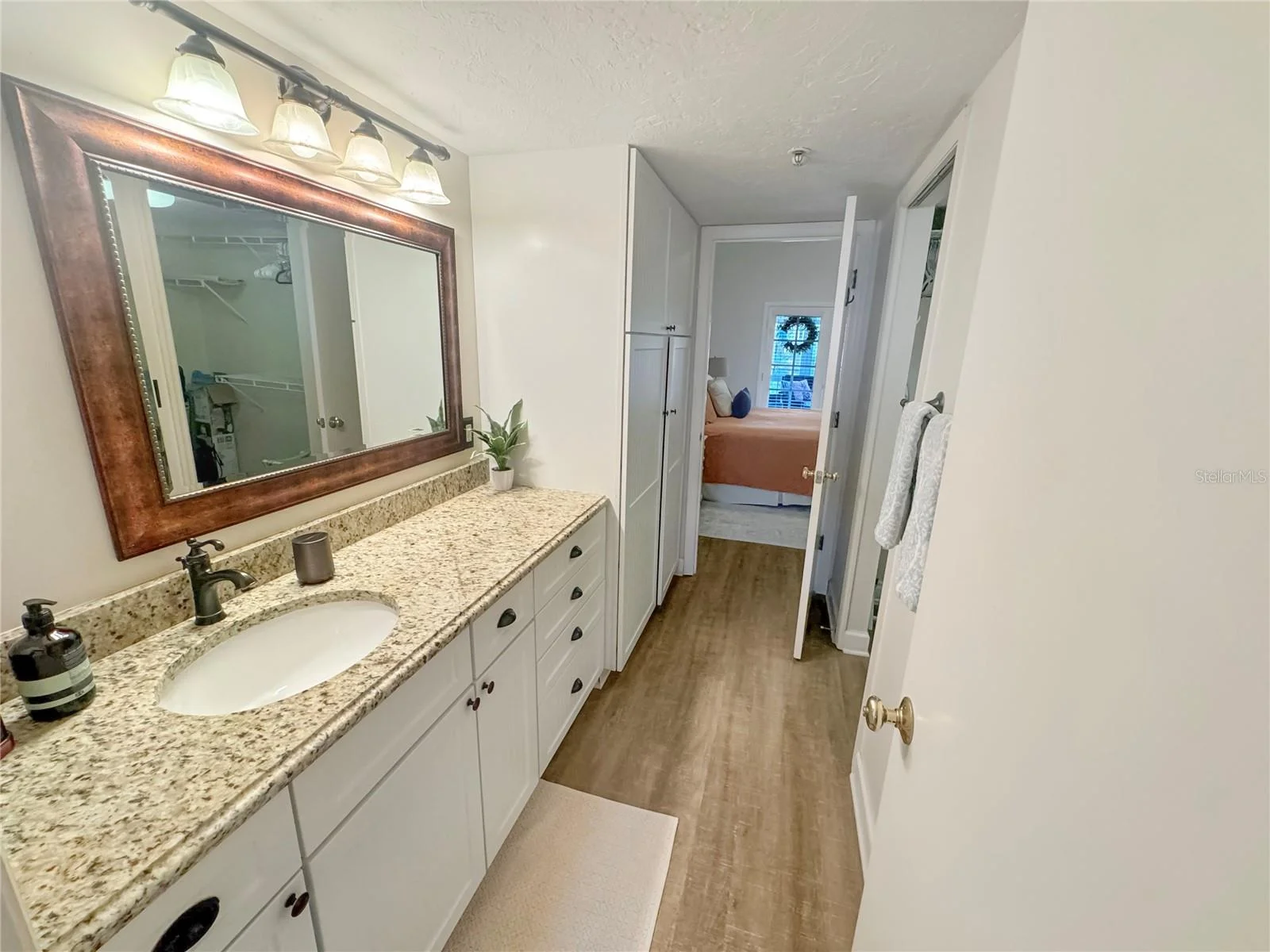 1350 SIESTA BAYSIDE DR #1350-B, SARASOTA, FL — photo 13