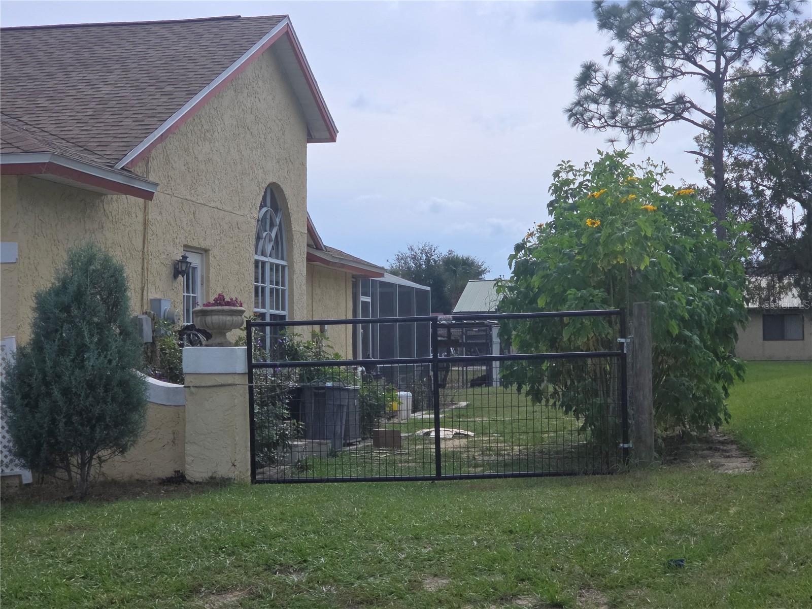 567 SILVER COURSE RUN, OCALA, FL — photo 152