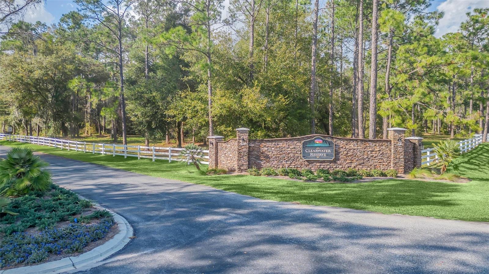 3106 BRIGHT LAKE CIR, GROVELAND, FL — photo 4