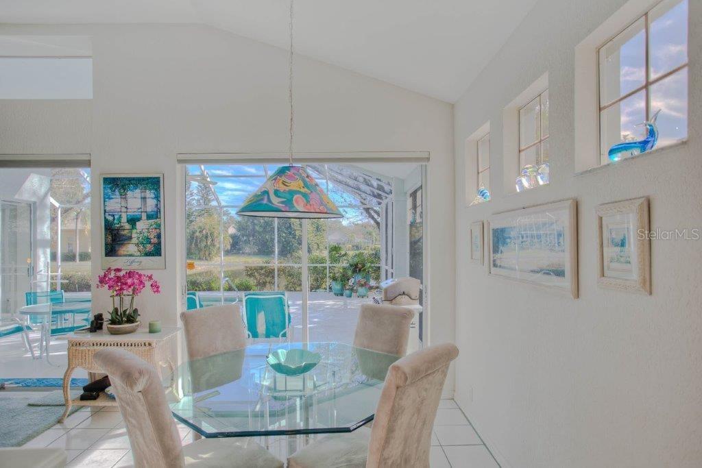 7101 VICTORIA CIR, UNIVERSITY PARK, FL — photo 11