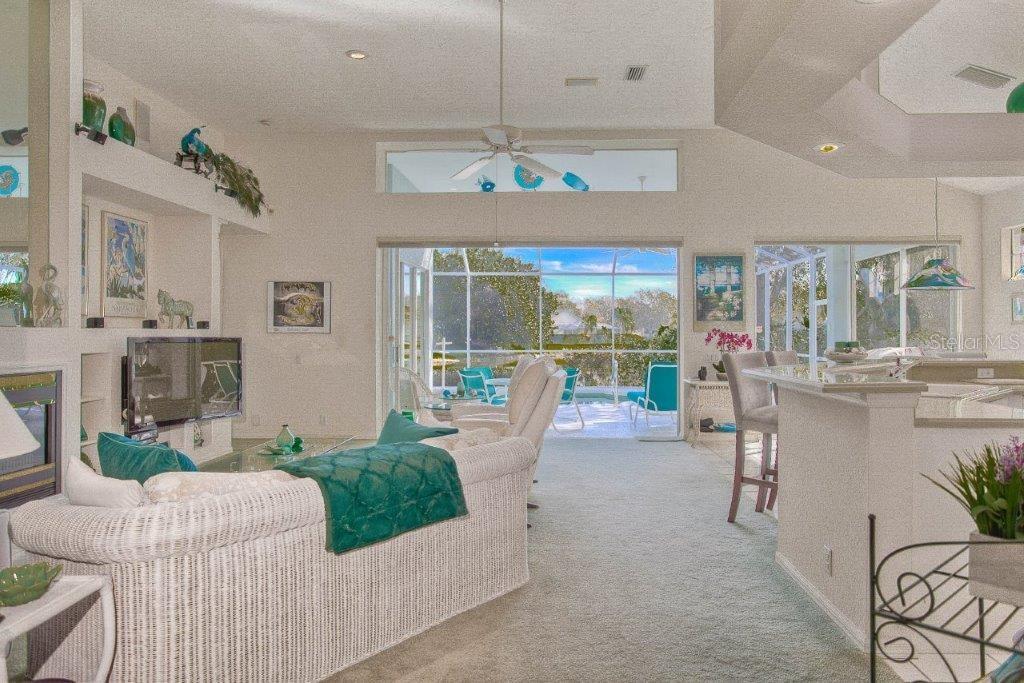 7101 VICTORIA CIR, UNIVERSITY PARK, FL — photo 12