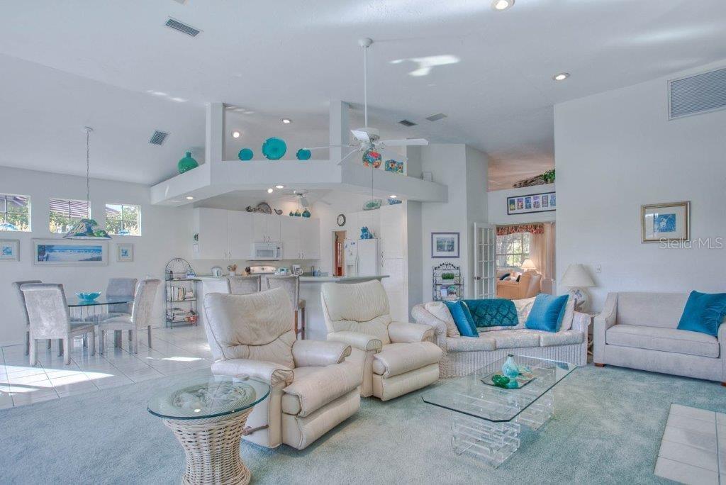 7101 VICTORIA CIR, UNIVERSITY PARK, FL — photo 13