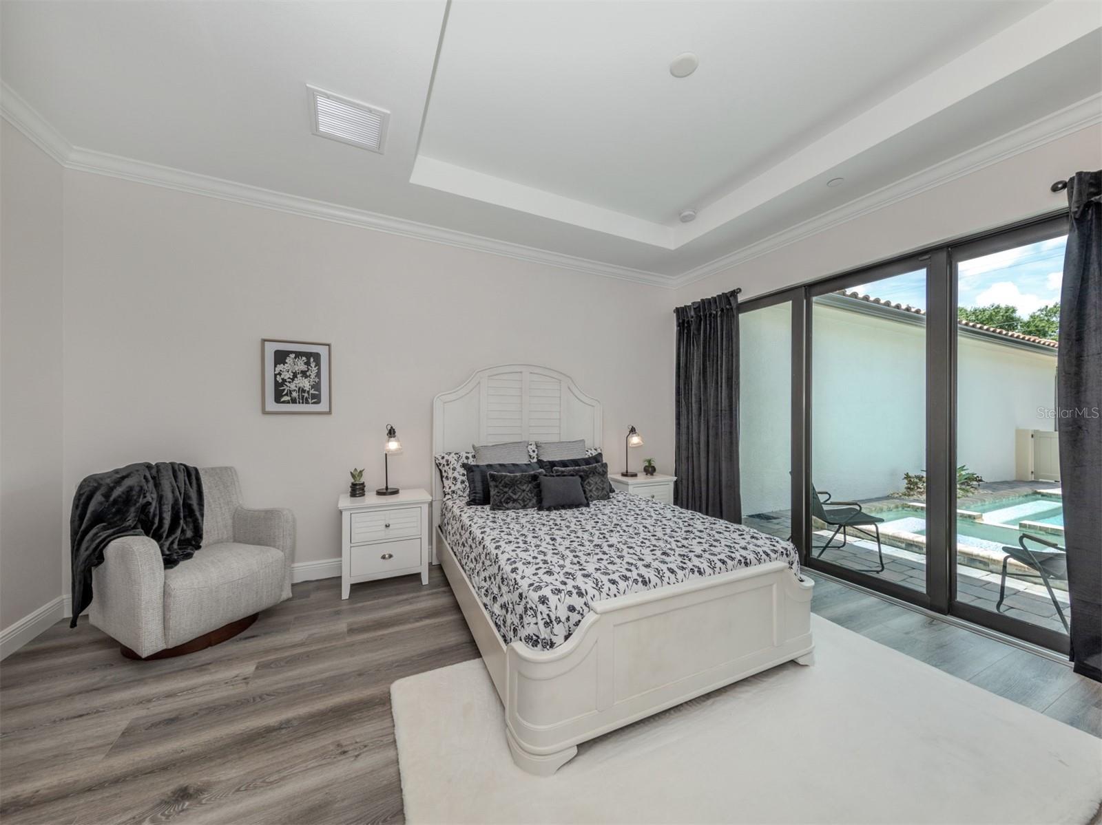 922 E VENICE AVE, VENICE, FL — photo 13