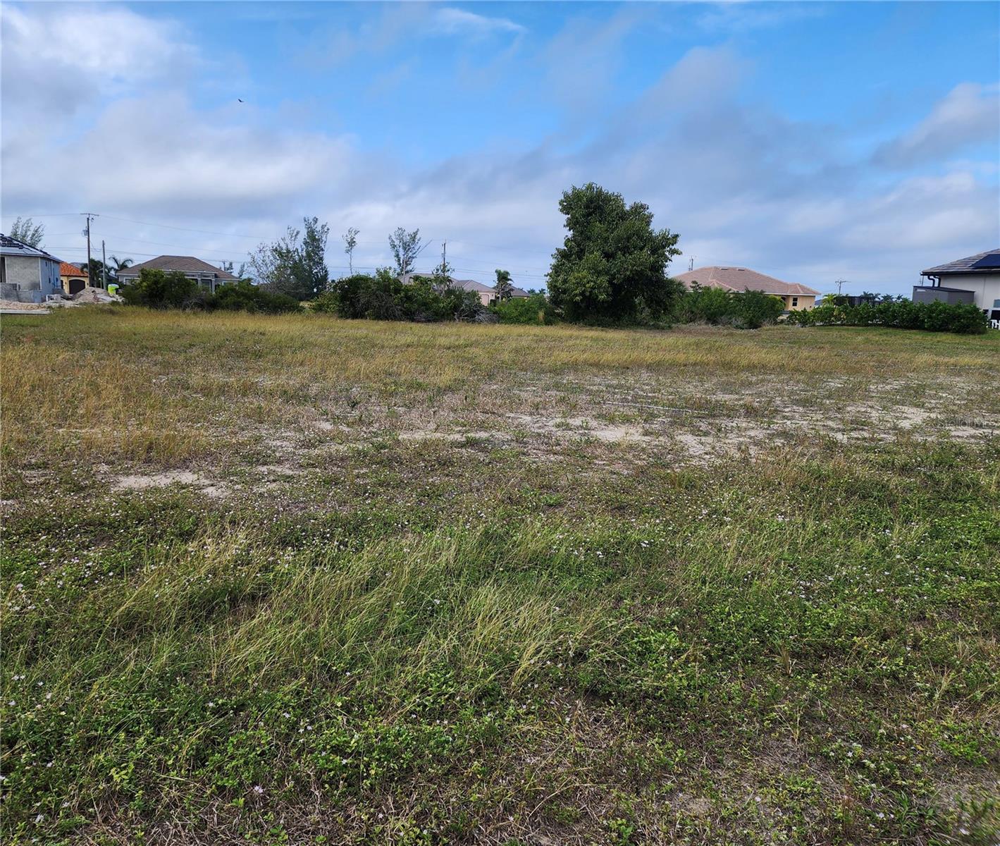 718 NW 38TH PL, CAPE CORAL, FL — photo 15