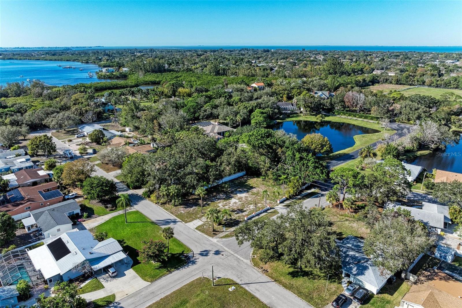 210 77TH ST NW, BRADENTON, FL — photo 11
