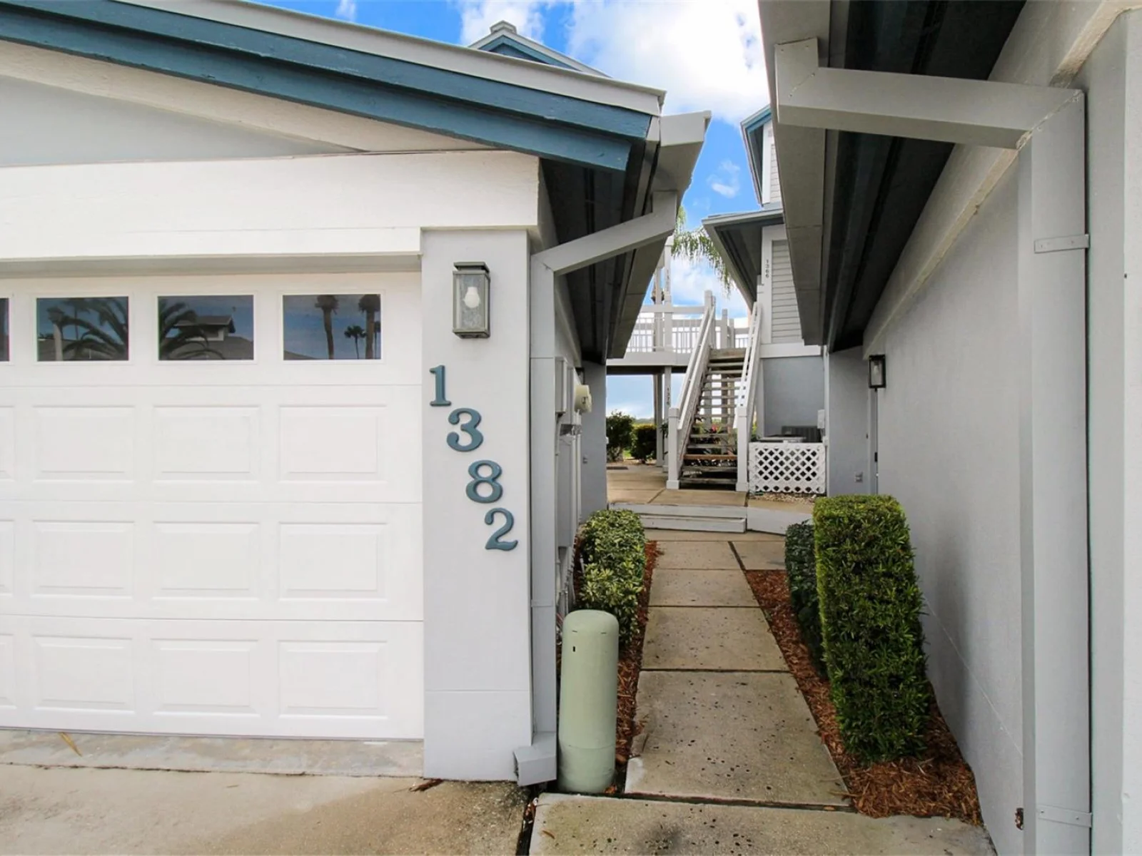 1382 SIESTA BAYSIDE DR #1382-C, SARASOTA, FL — photo 2