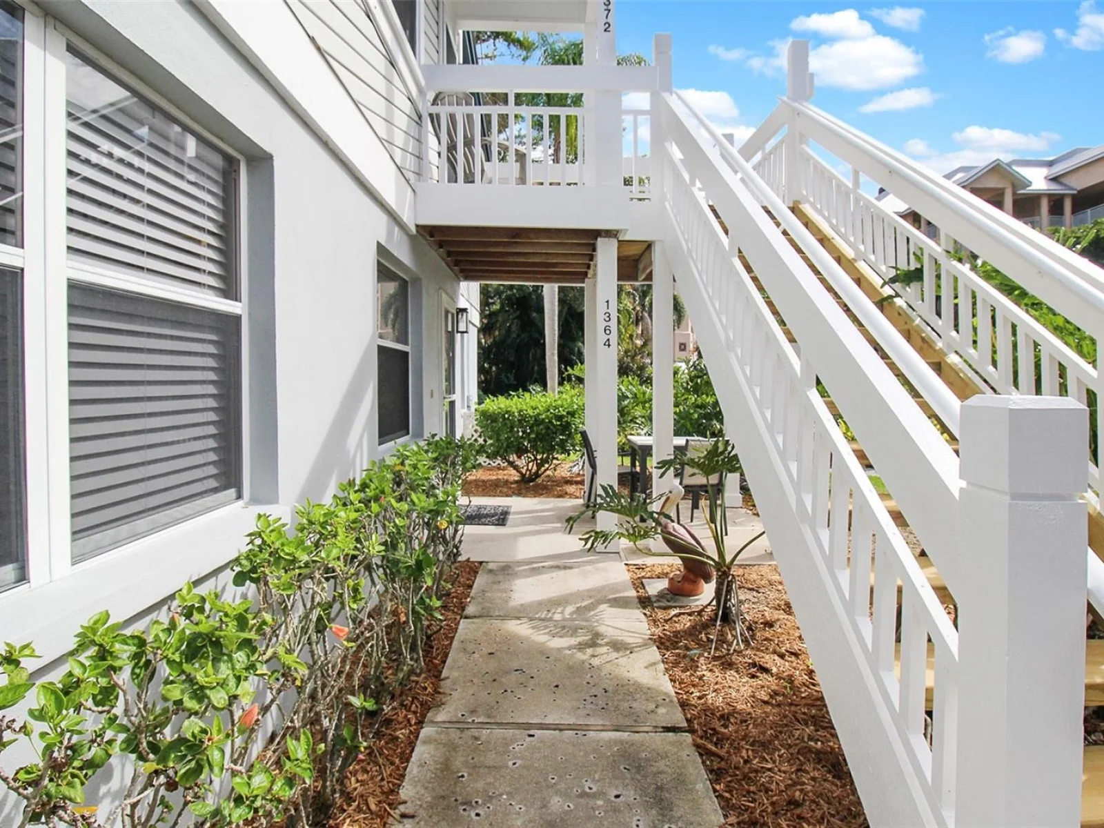1364 SIESTA BAYSIDE DR #1364-C, SARASOTA, FL — photo 3