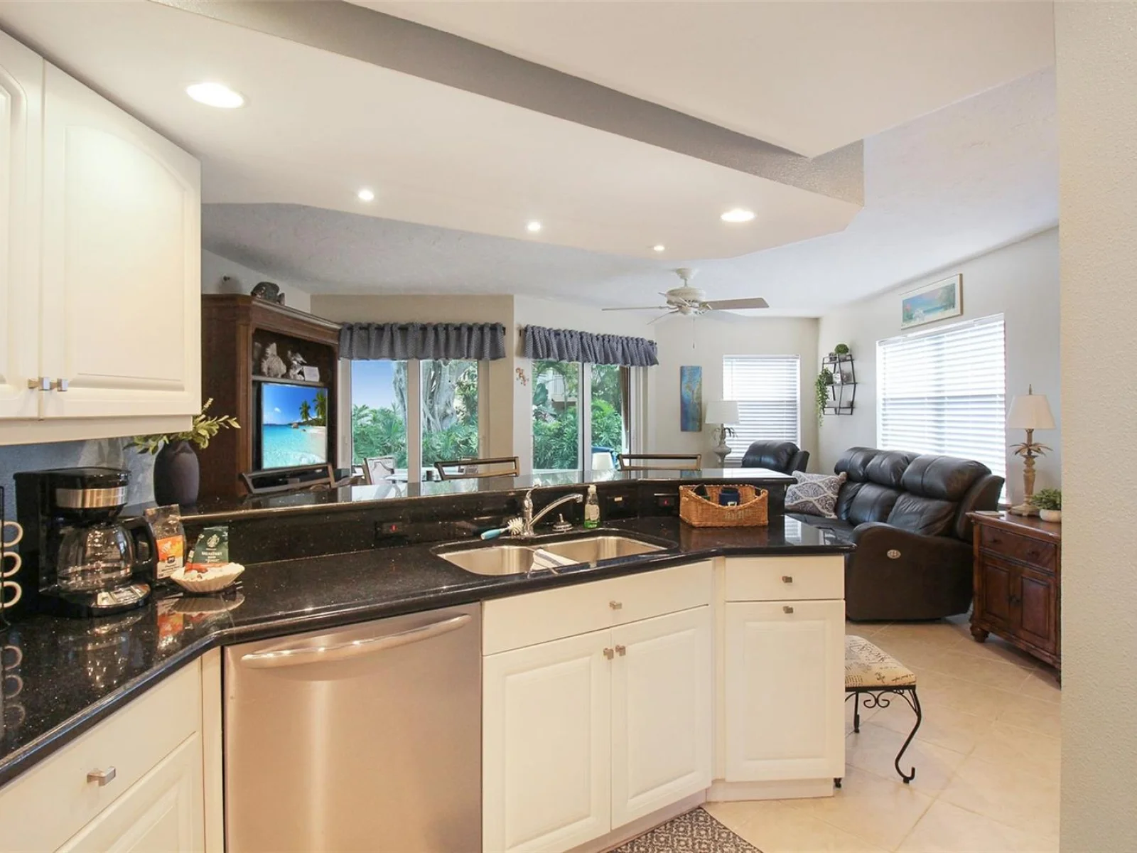 1364 SIESTA BAYSIDE DR #1364-C, SARASOTA, FL — photo 11