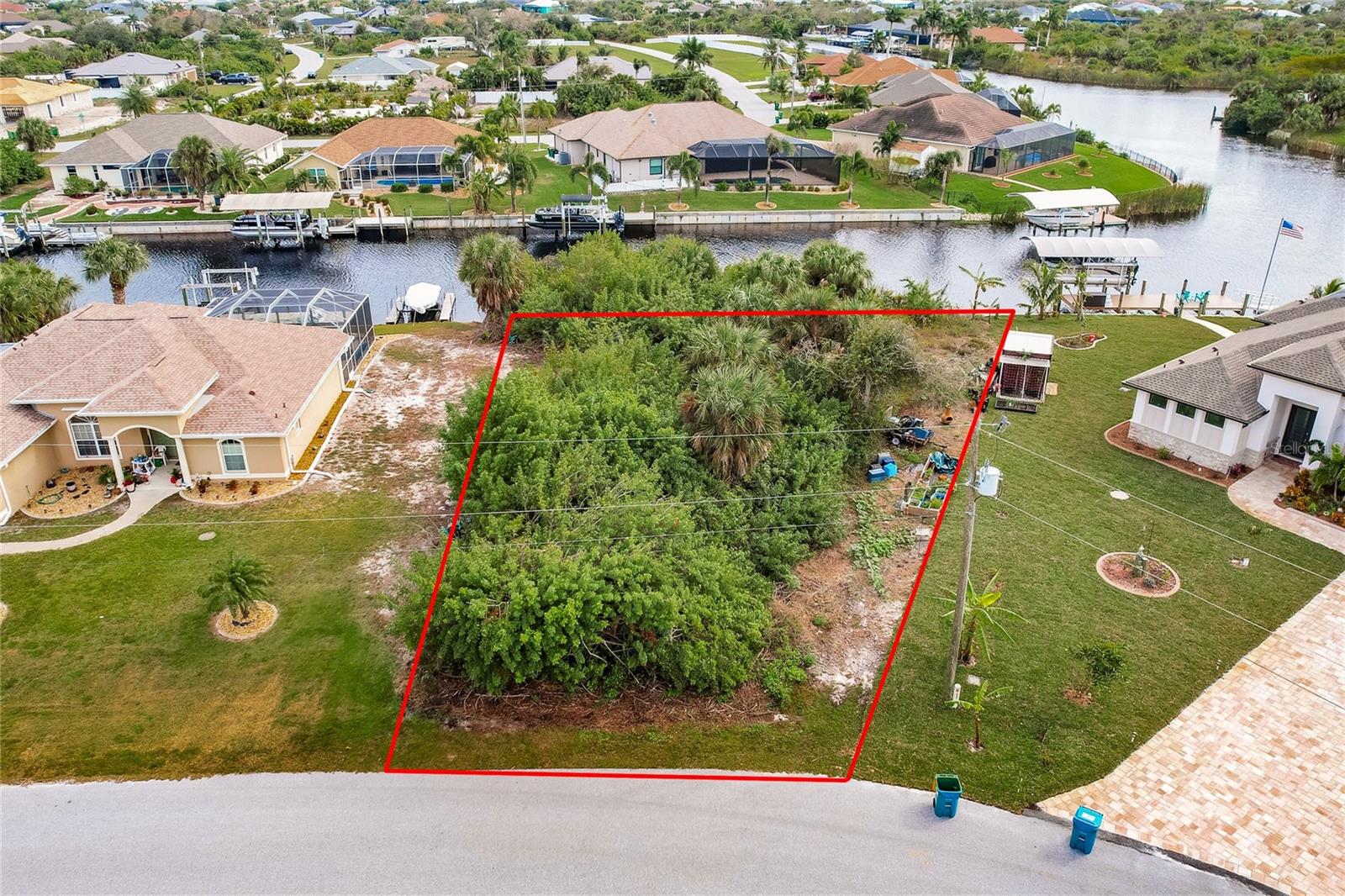 9462 WACKER TER, PORT CHARLOTTE, FL