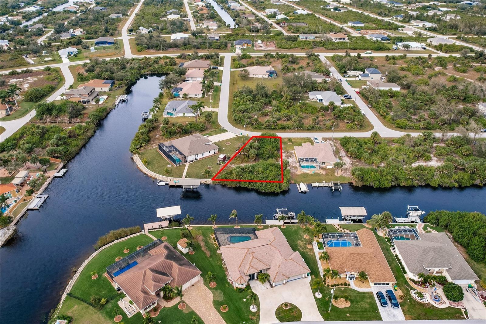 9462 WACKER TER, PORT CHARLOTTE, FL — photo 15