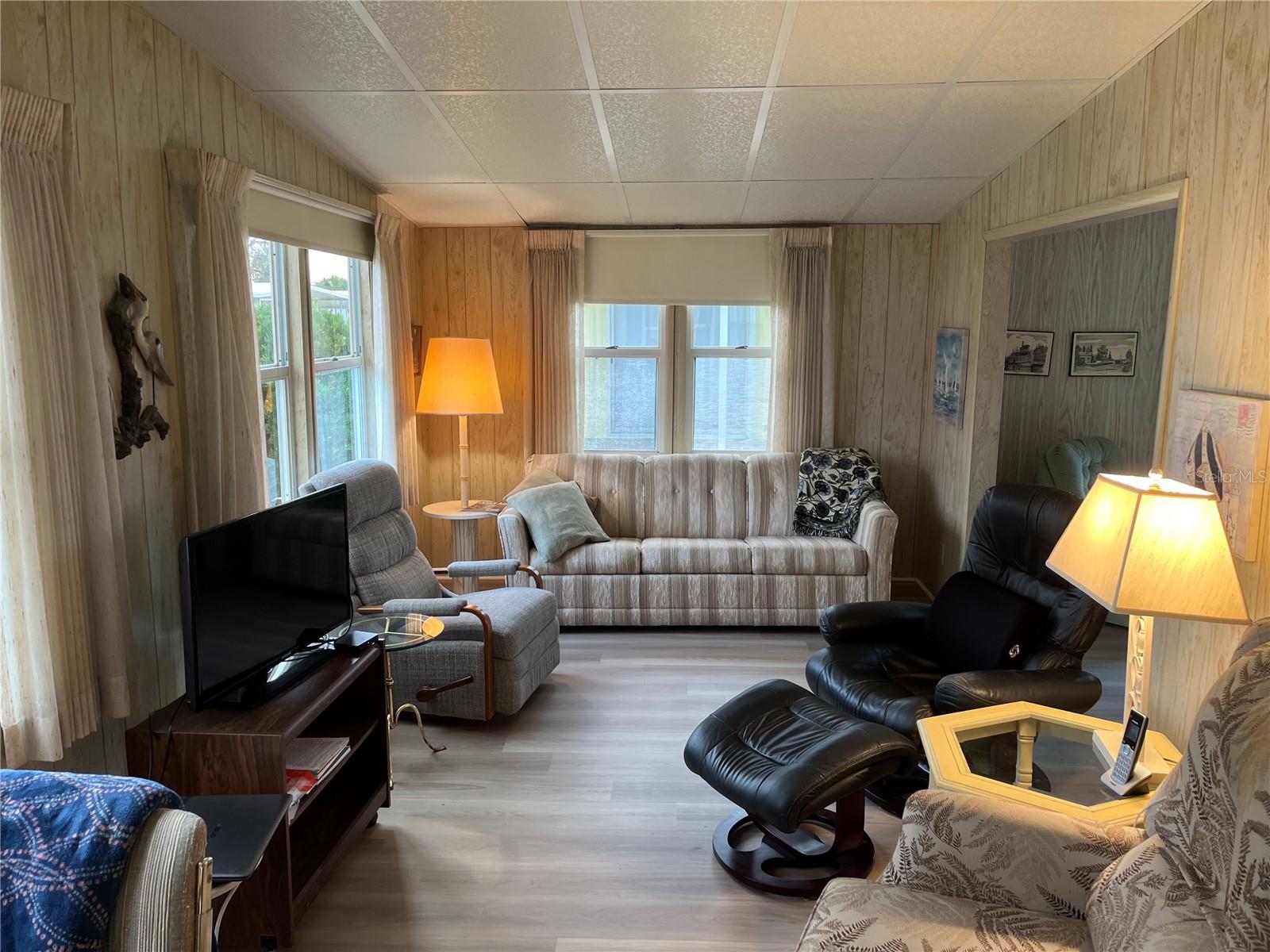 626 CERVINA DR, VENICE, FL — photo 19