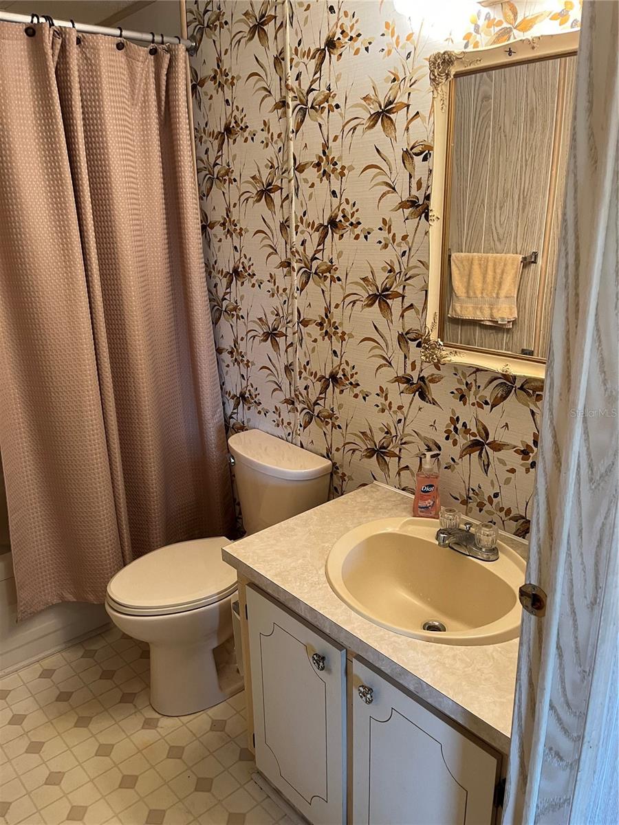 626 CERVINA DR, VENICE, FL — photo 35