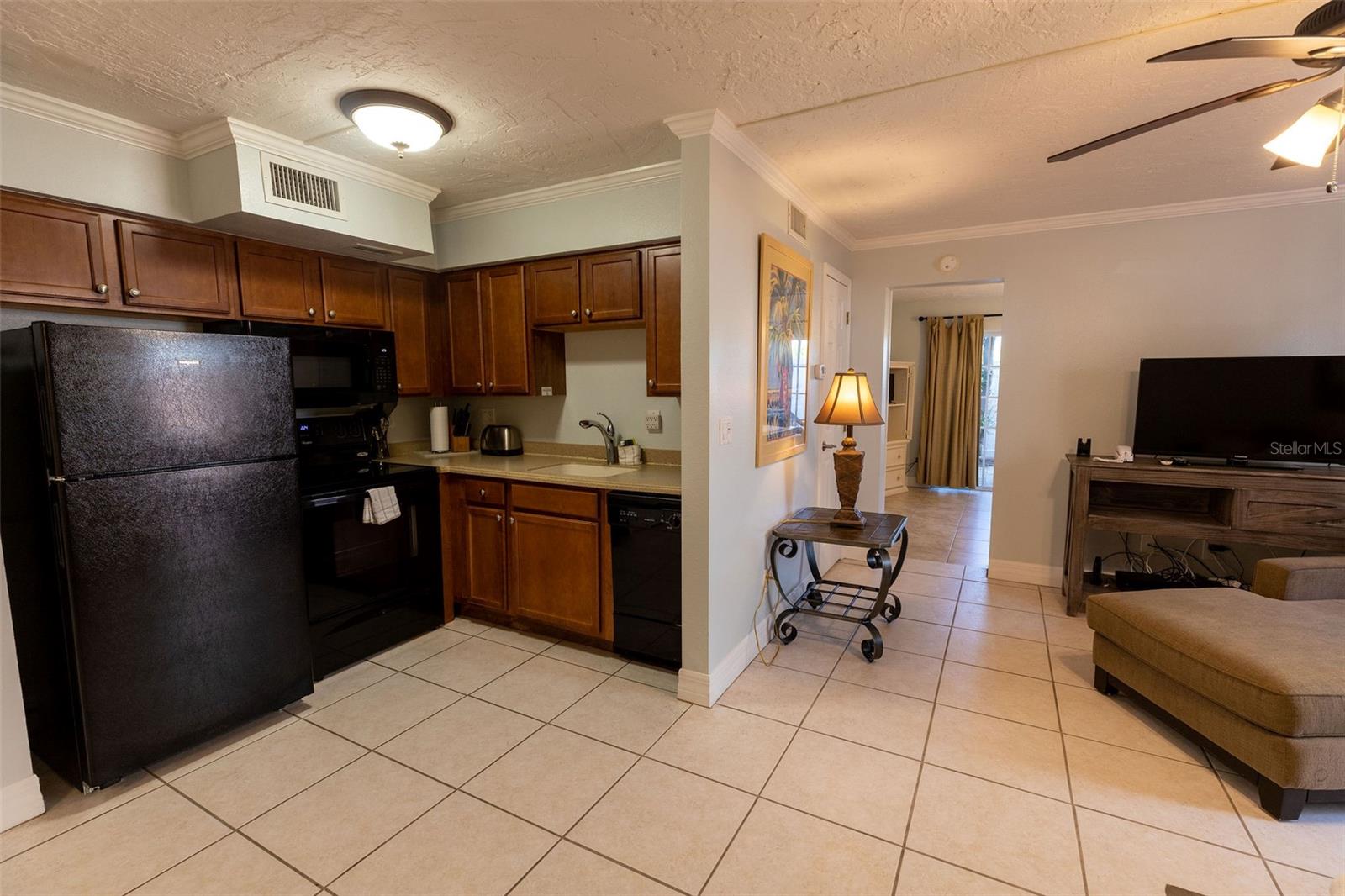 102 39TH ST #2, HOLMES BEACH, FL — photo 8