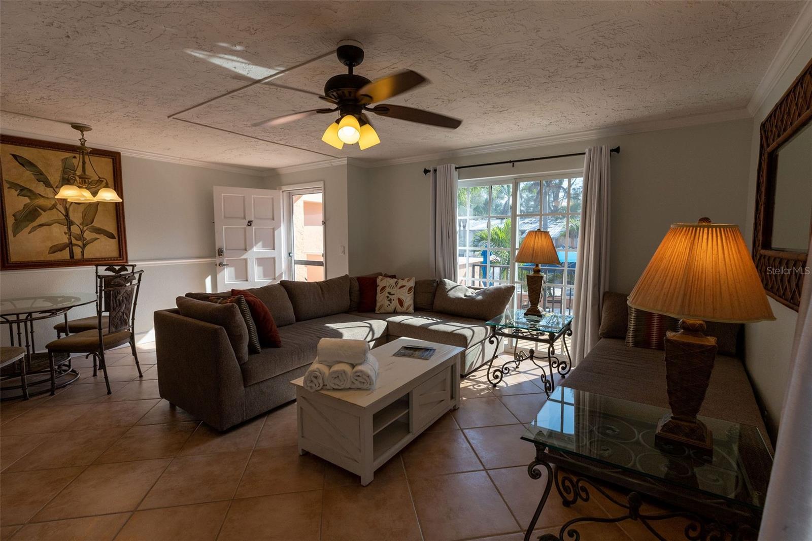 102 39TH ST #2, HOLMES BEACH, FL — photo 15