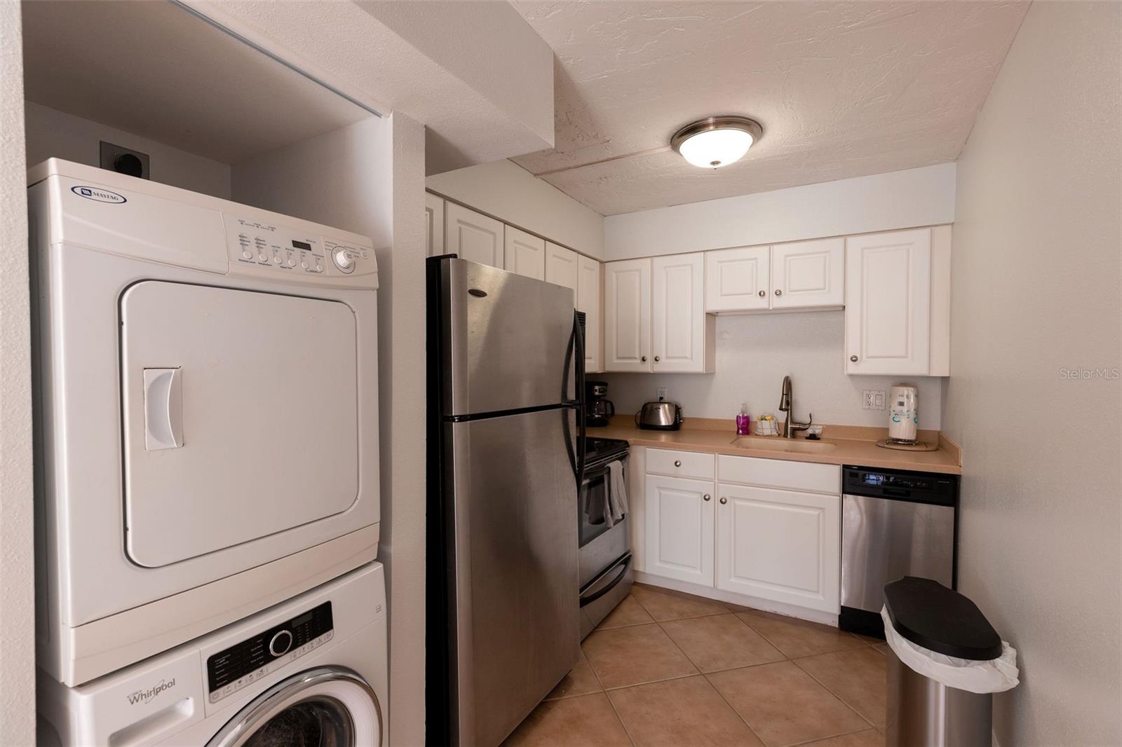 102 39TH ST #2, HOLMES BEACH, FL — photo 21