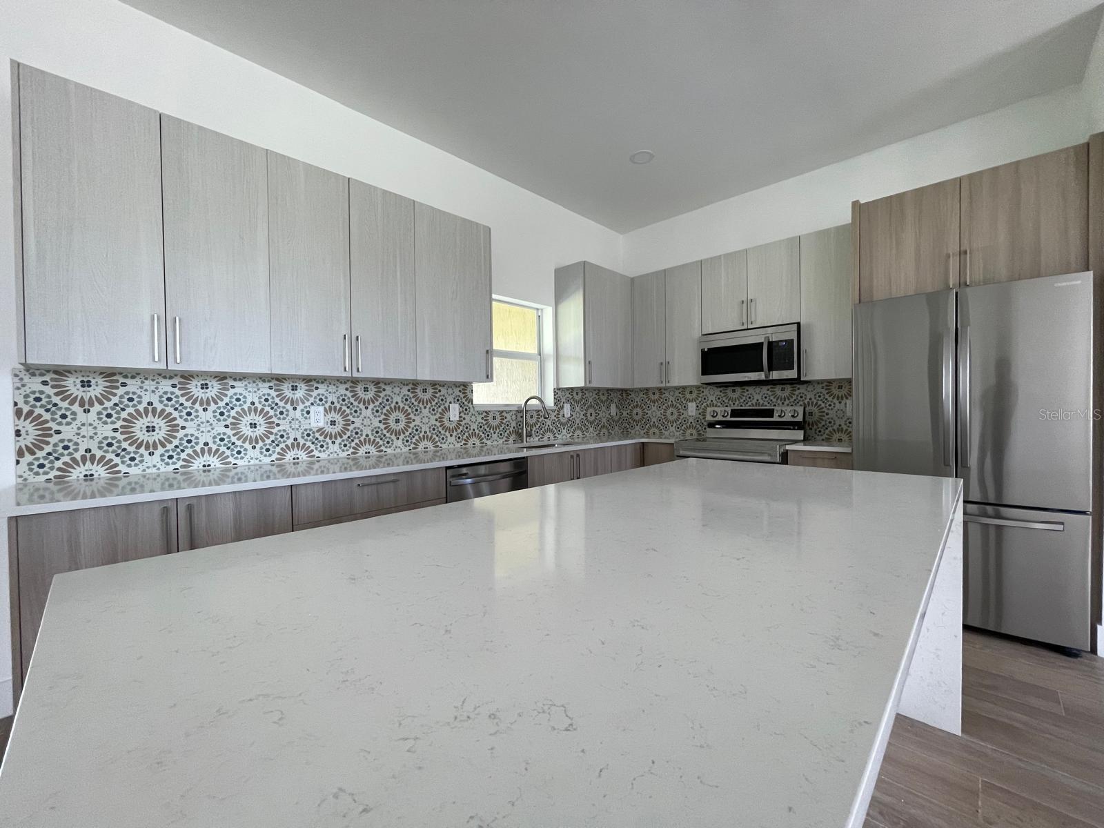 xx 15101 BRAINBRIDGE CIR, PORT CHARLOTTE, FL — photo 26