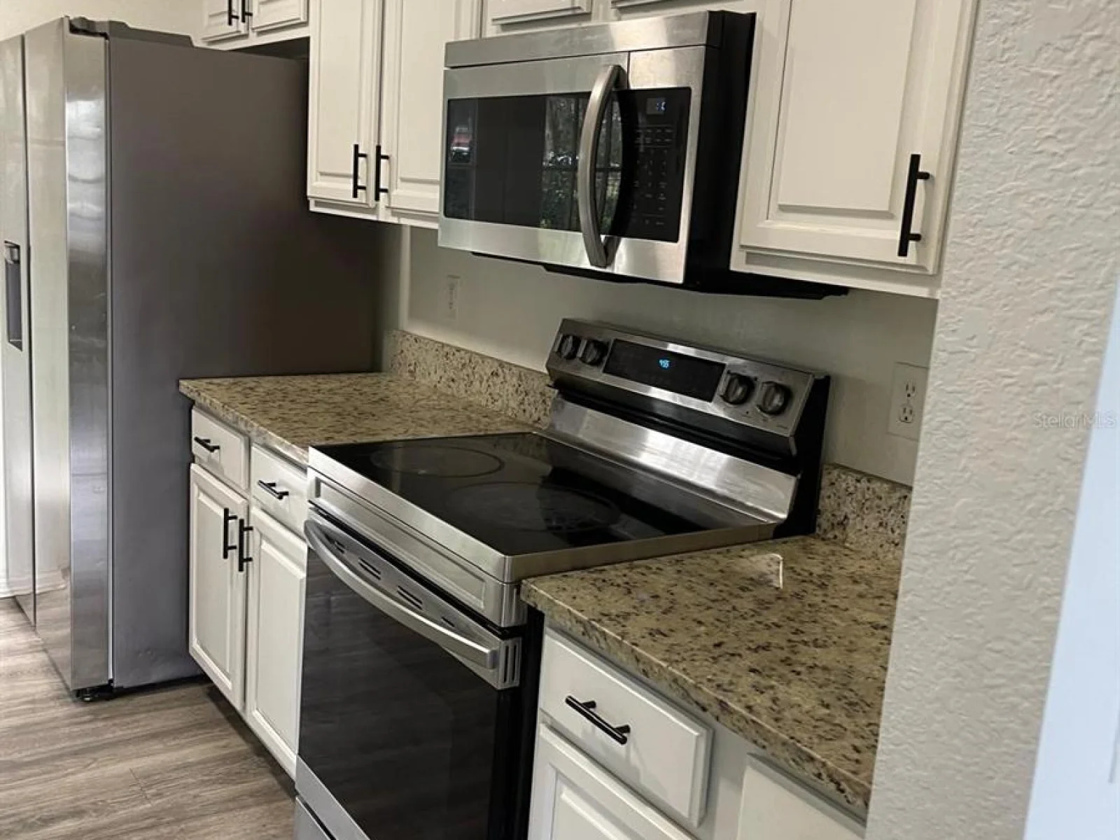 407 NW 8TH ST, MULBERRY, FL — photo 3