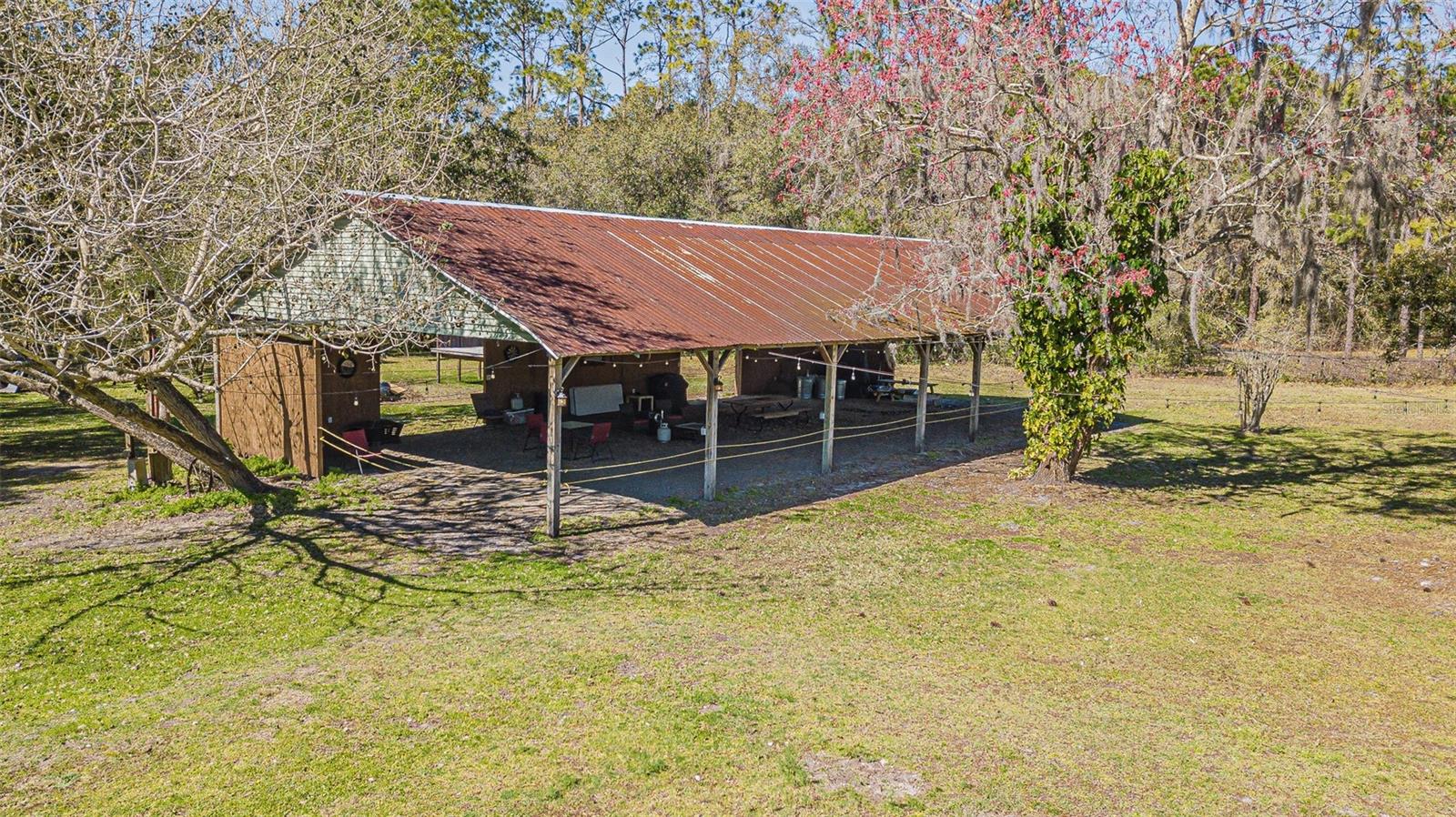 8529 KENTON RD, WESLEY CHAPEL, FL — photo 82