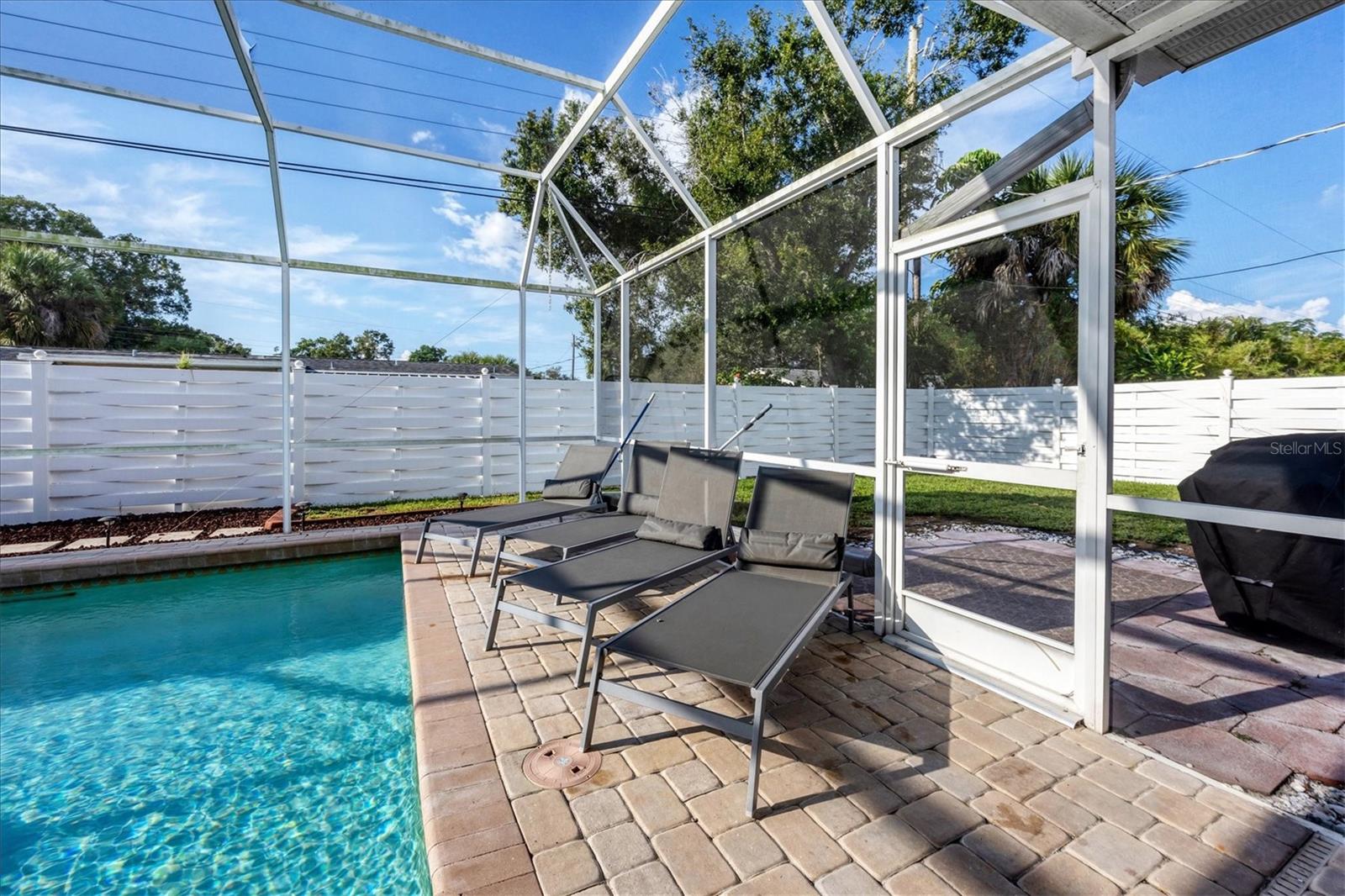 3126 BOUGAINVILLEA ST, SARASOTA, FL — photo 26