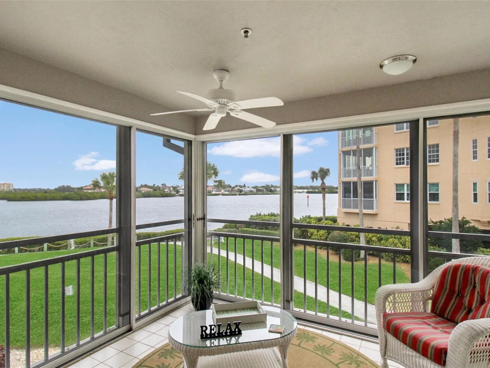 1366 SIESTA BAYSIDE DR #1366-F, SARASOTA, FL — photo 16