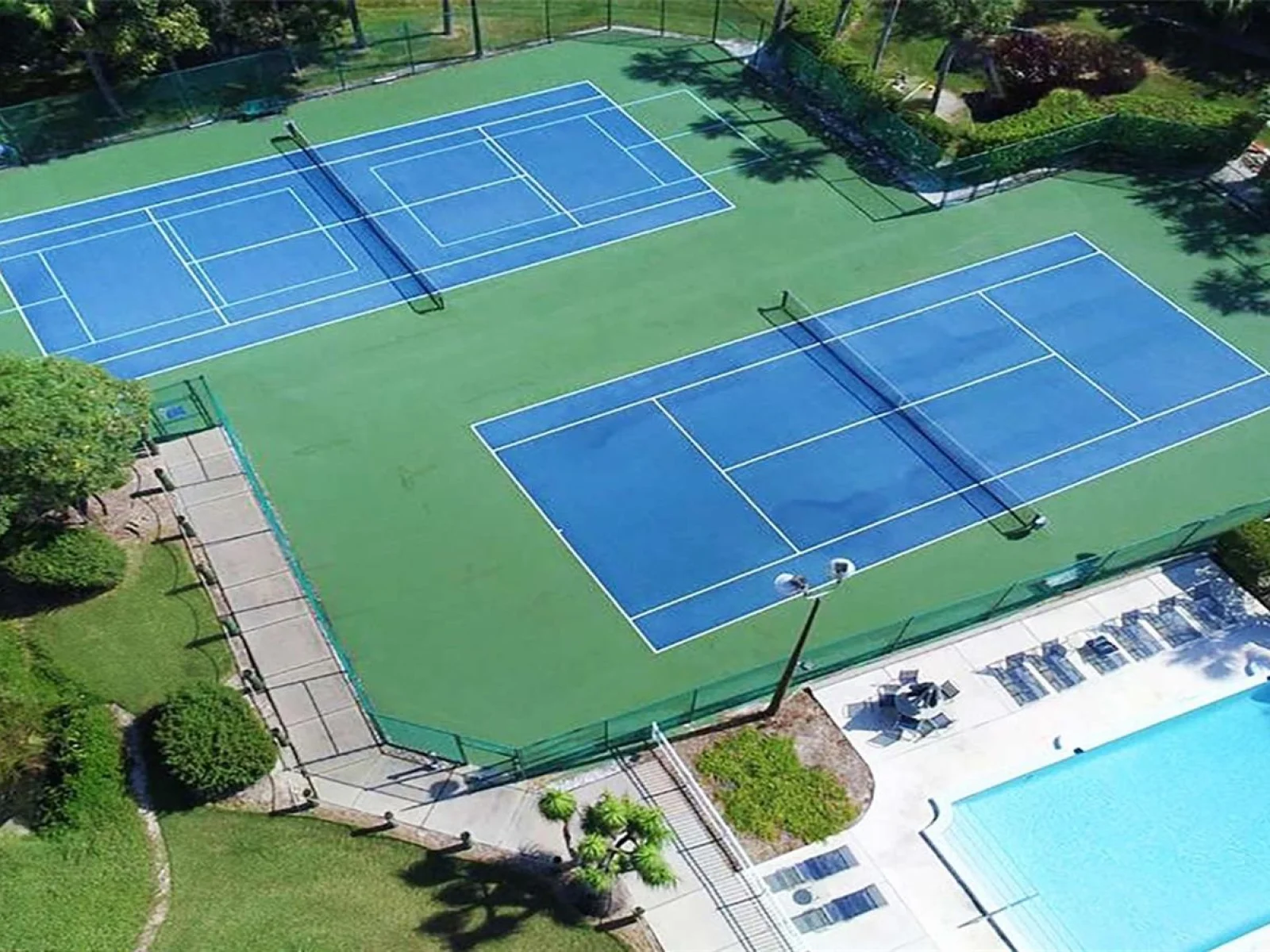 1366 SIESTA BAYSIDE DR #1366-F, SARASOTA, FL — photo 1