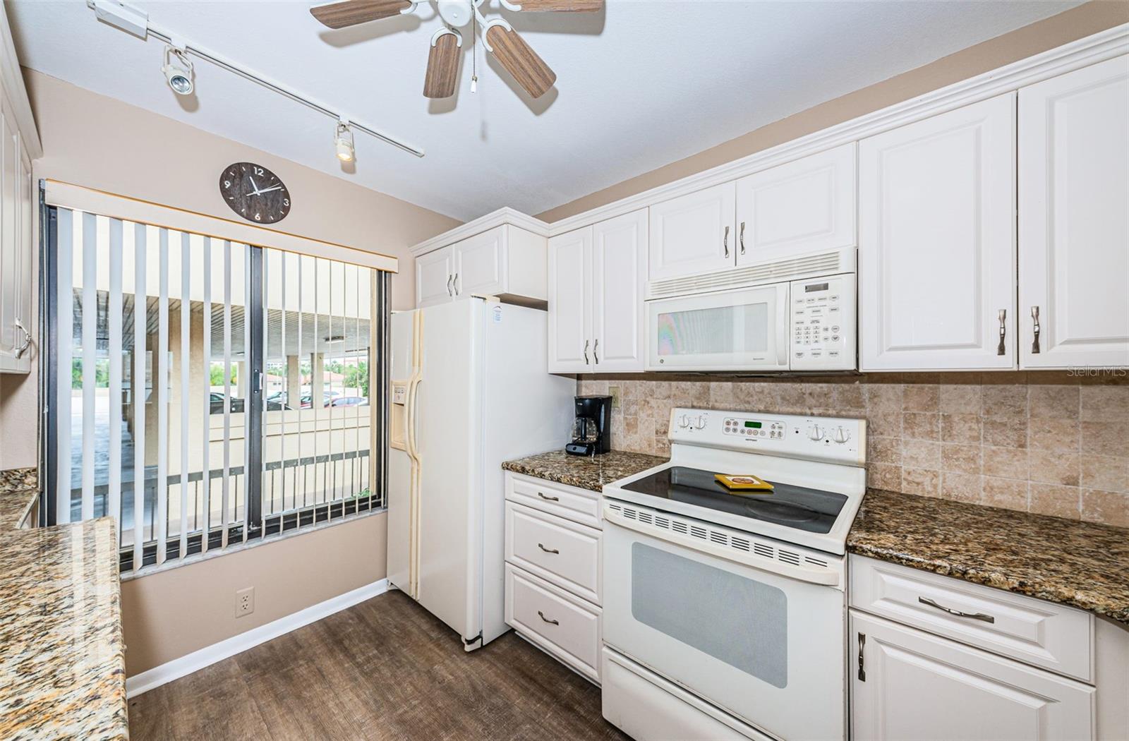6322 PALMA DEL MAR BLVD S #305, ST PETERSBURG, FL — photo 12