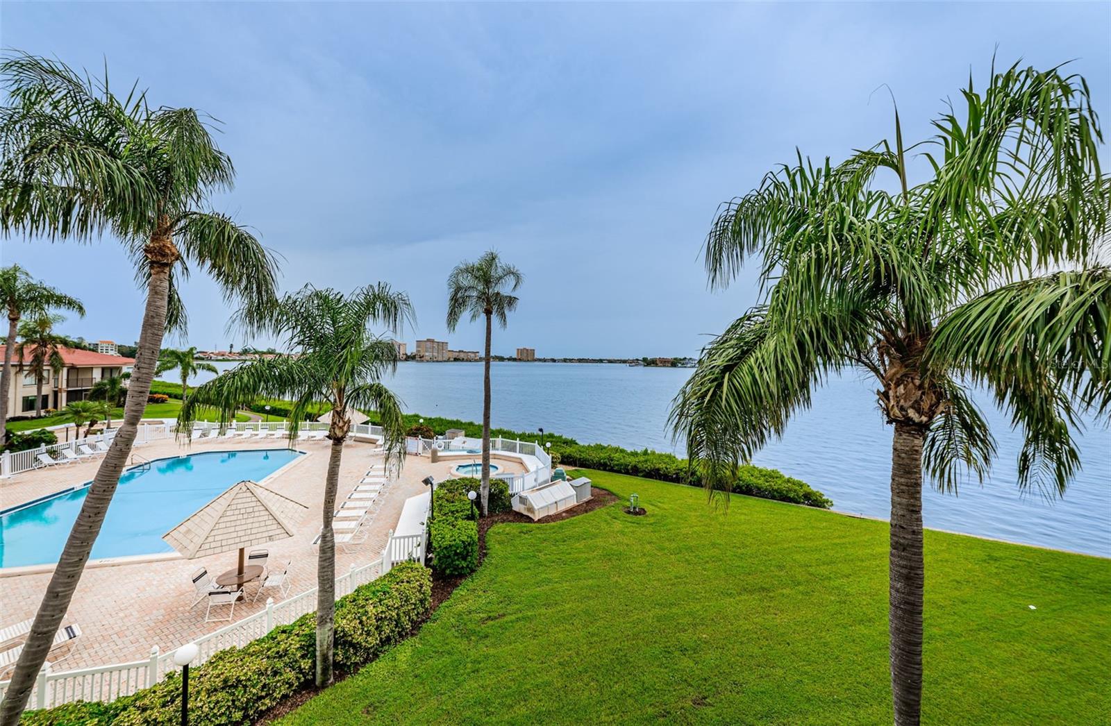 6322 PALMA DEL MAR BLVD S #305, ST PETERSBURG, FL — photo 44