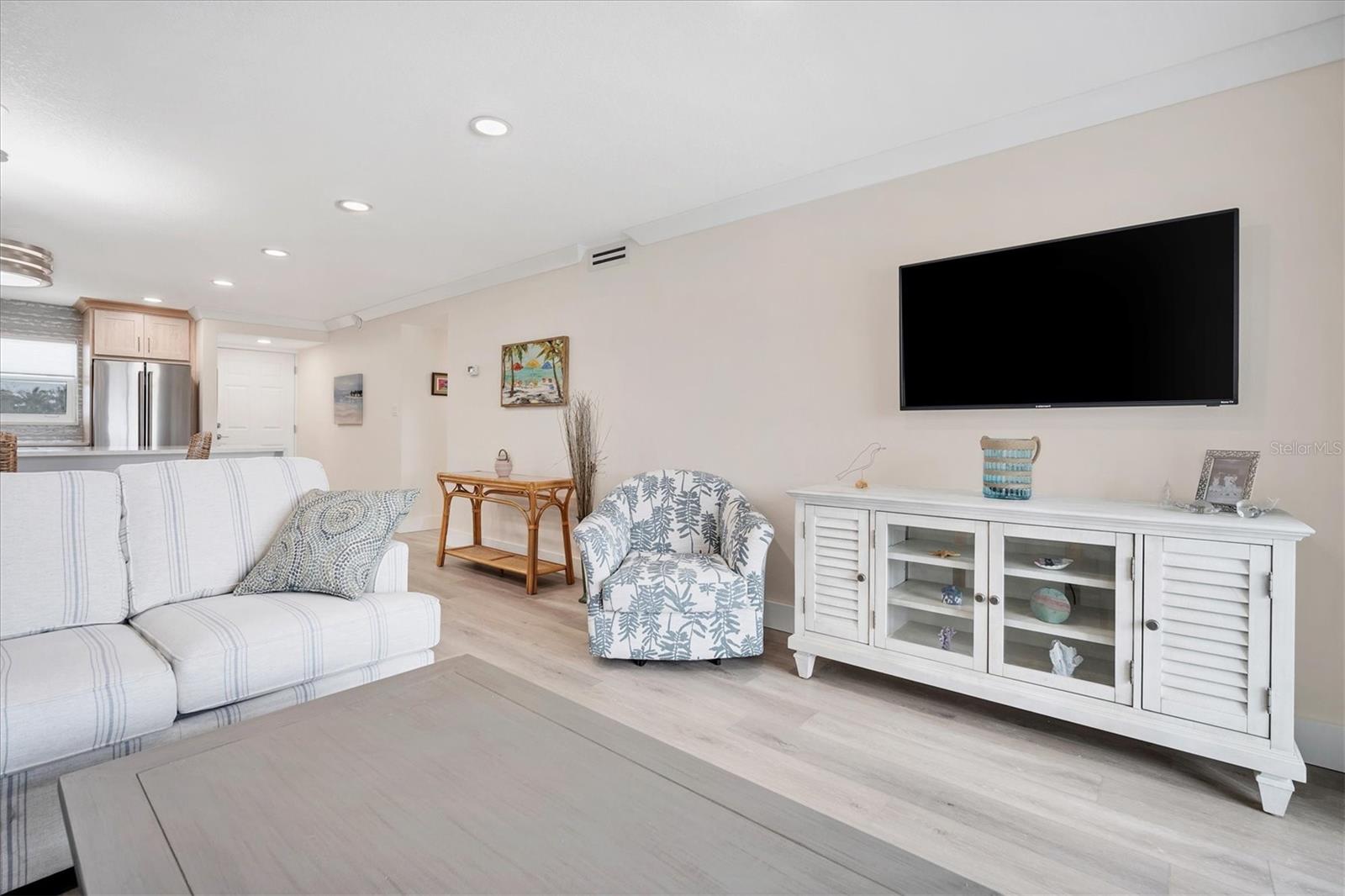 9393 MIDNIGHT PASS RD #302, SARASOTA, FL — photo 9