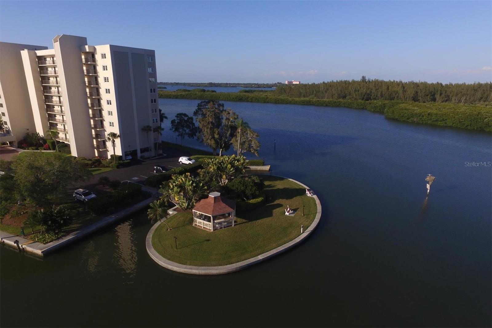 9393 MIDNIGHT PASS RD #302, SARASOTA, FL — photo 85