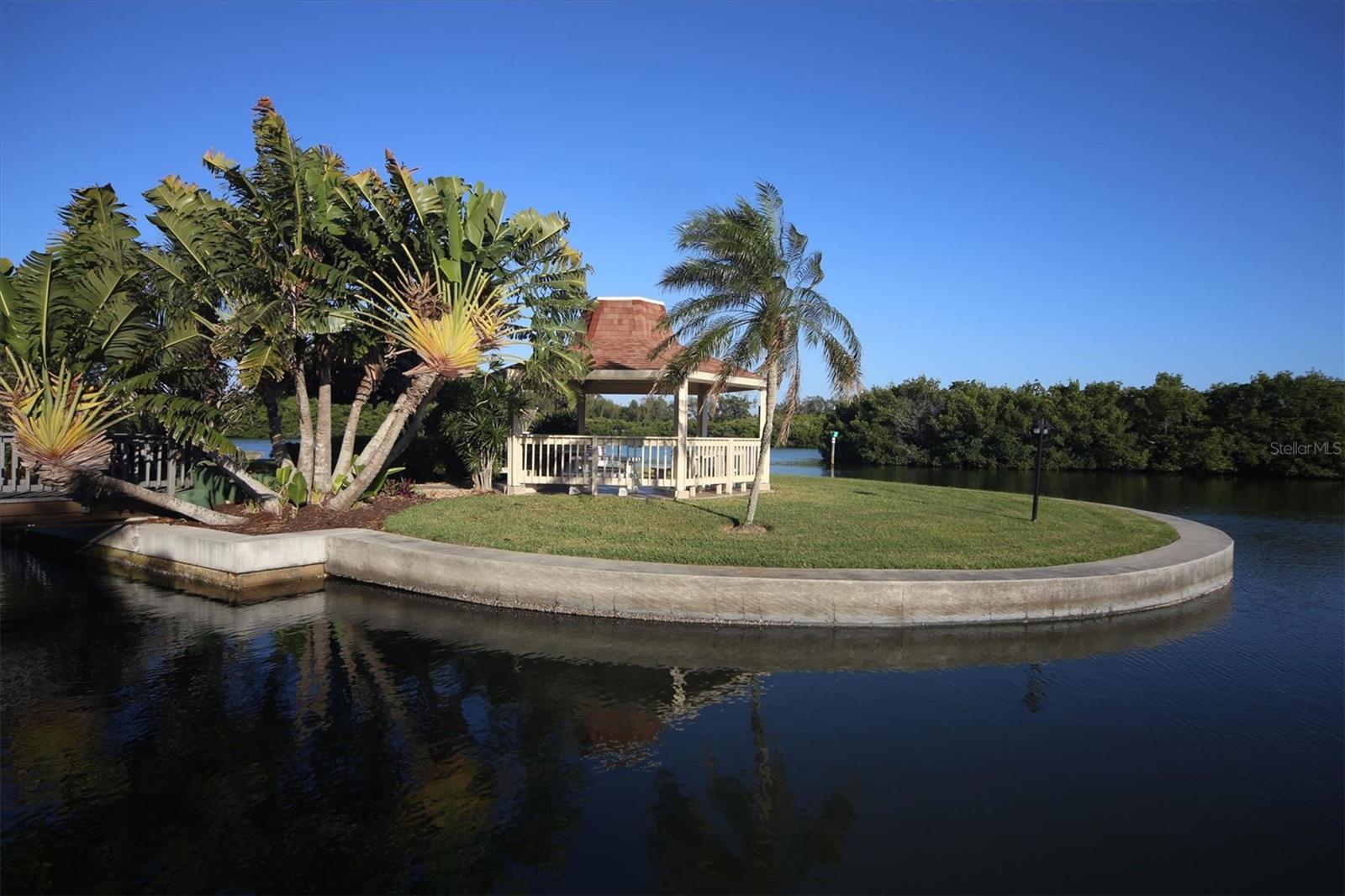 9393 MIDNIGHT PASS RD #302, SARASOTA, FL — photo 88