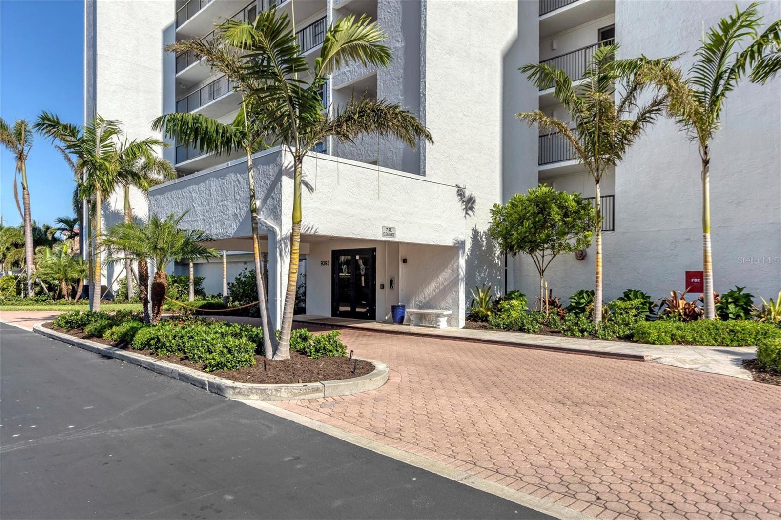 9393 MIDNIGHT PASS RD #302, SARASOTA, FL — photo 122