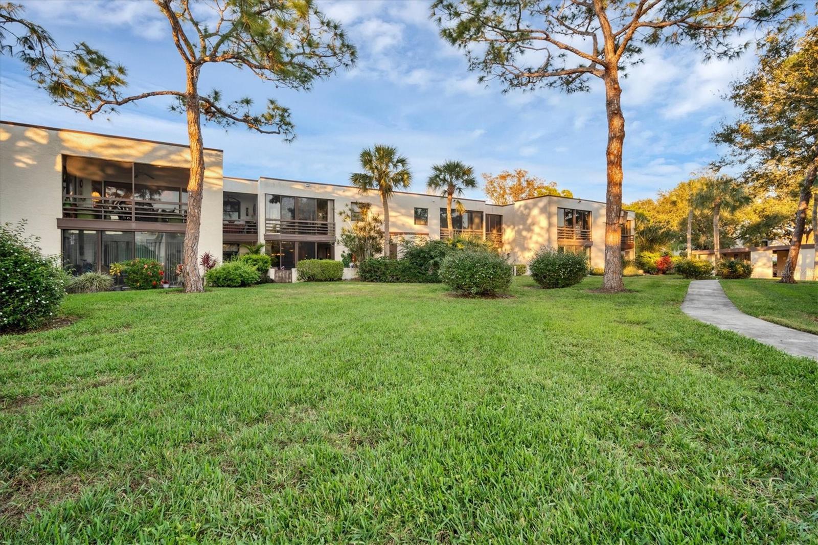 5032 MARSHFIELD RD #19, SARASOTA, FL