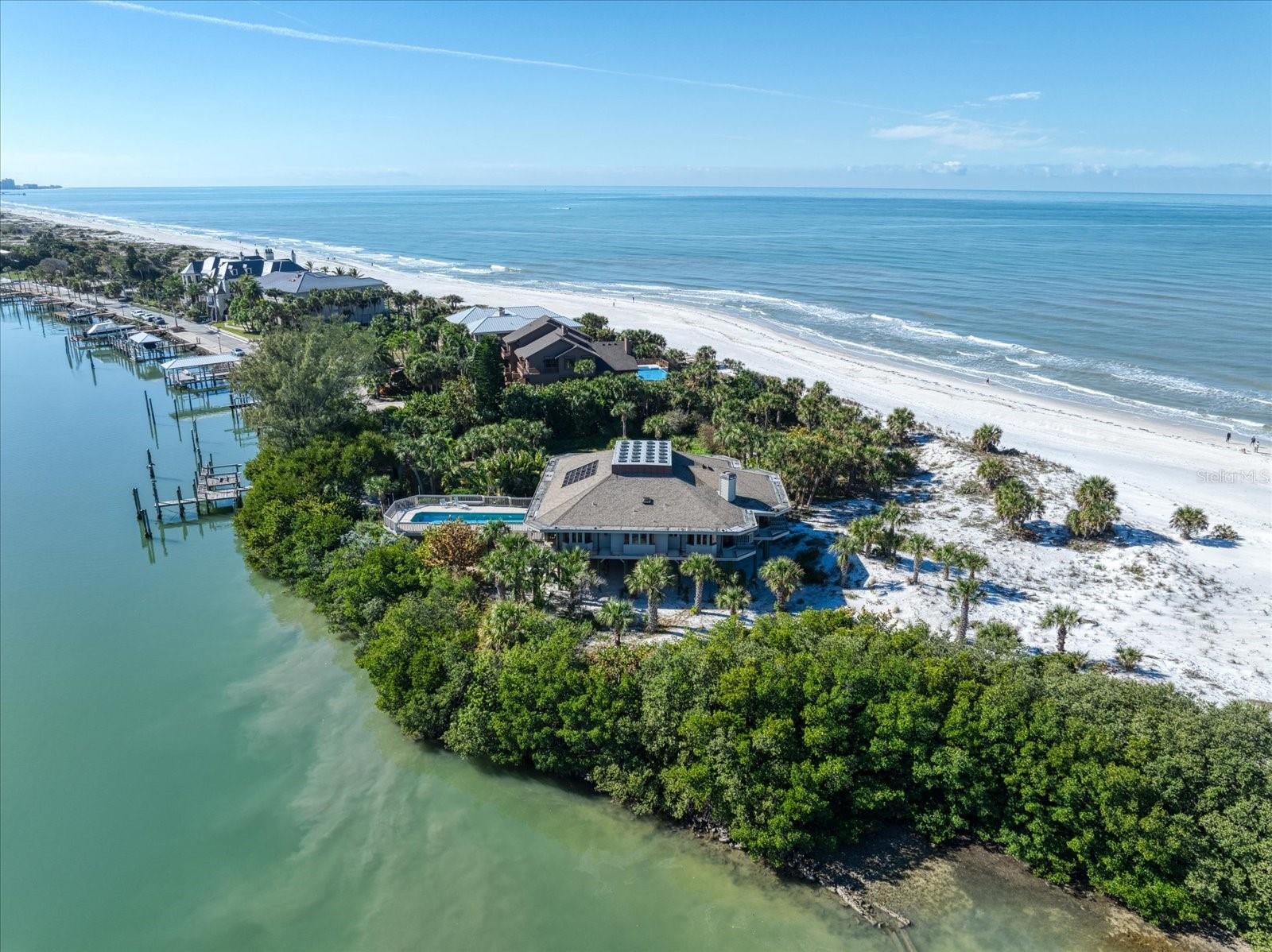 1198 MANDALAY PT, CLEARWATER, FL — photo 40