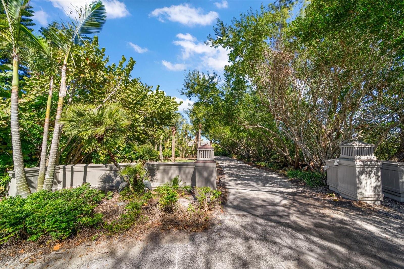 1198 MANDALAY PT, CLEARWATER, FL — photo 50