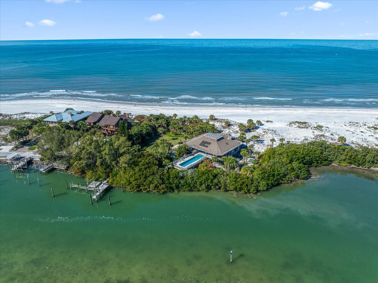 1198 MANDALAY PT, CLEARWATER, FL — photo 56