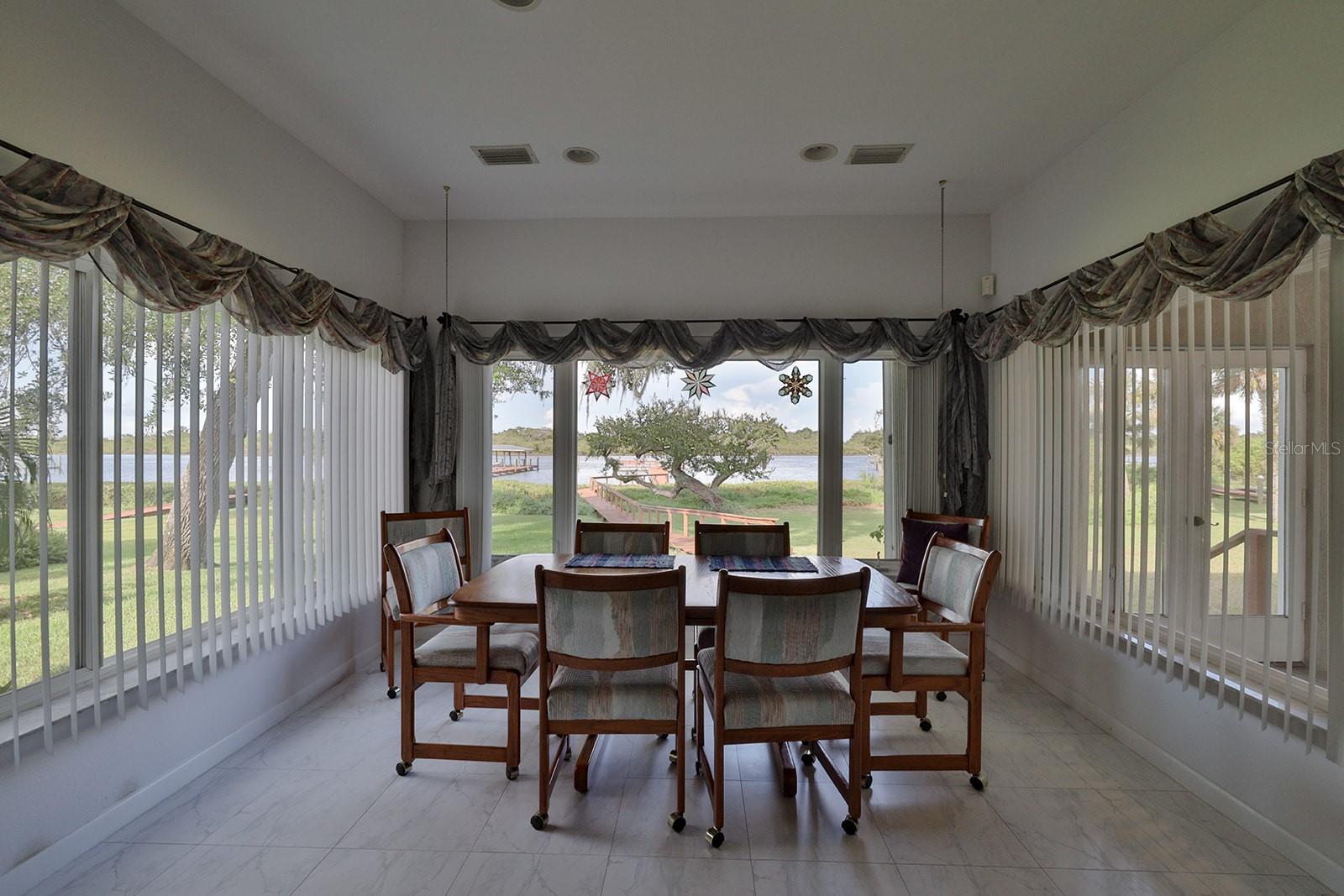 2437 SWORDFISH LN, EDGEWATER, FL — photo 10