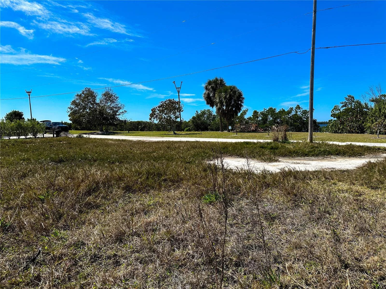 8153 MOYER LN, BOKEELIA, FL — photo 6