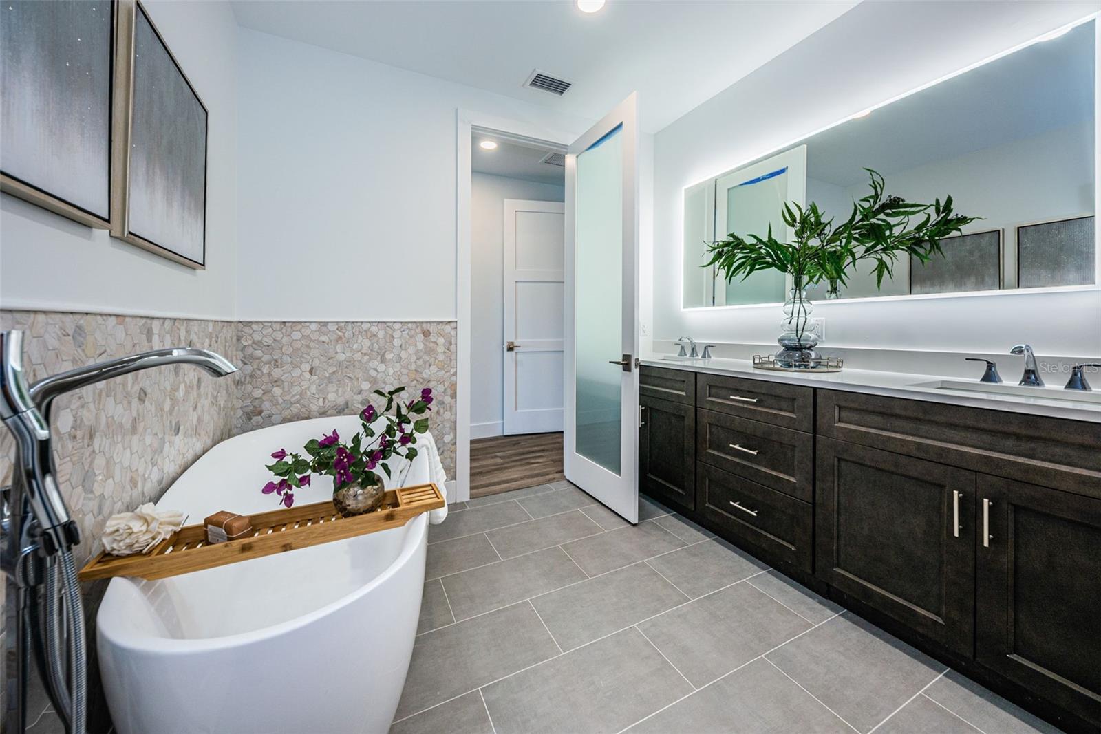 12305 3RD ST E #2, TREASURE ISLAND, FL — photo 45