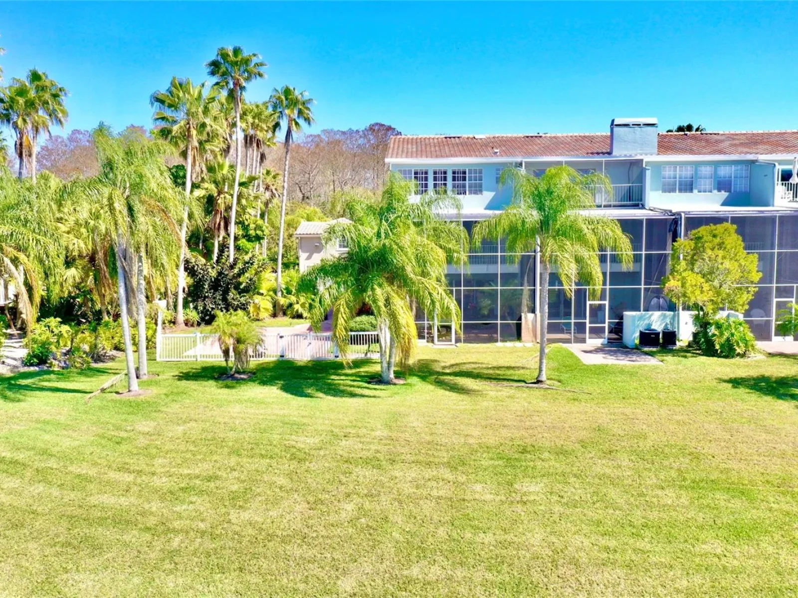 1648 LAGO VISTA BLVD, PALM HARBOR, FL — photo 54