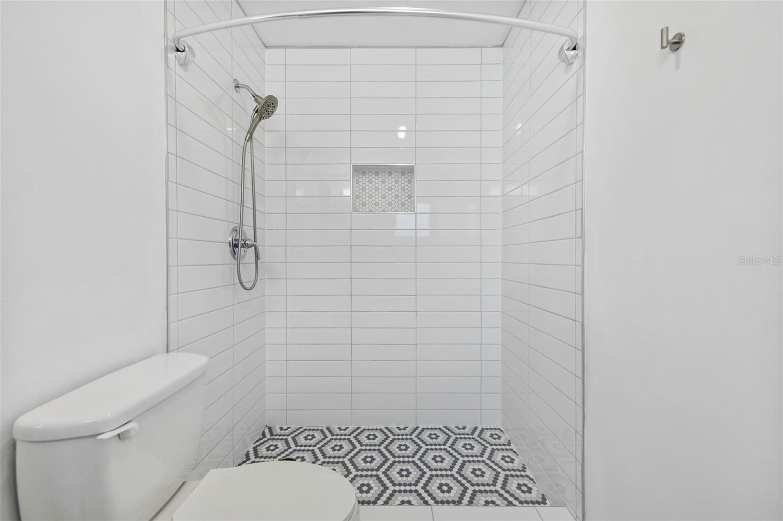 3915 SCHWALBE DR #128, SARASOTA, FL — photo 10