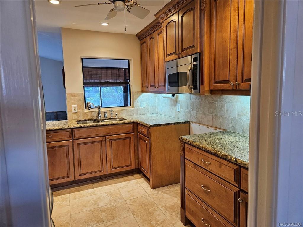 11684 W SUNNYBROOK CT, CRYSTAL RIVER, FL — photo 15