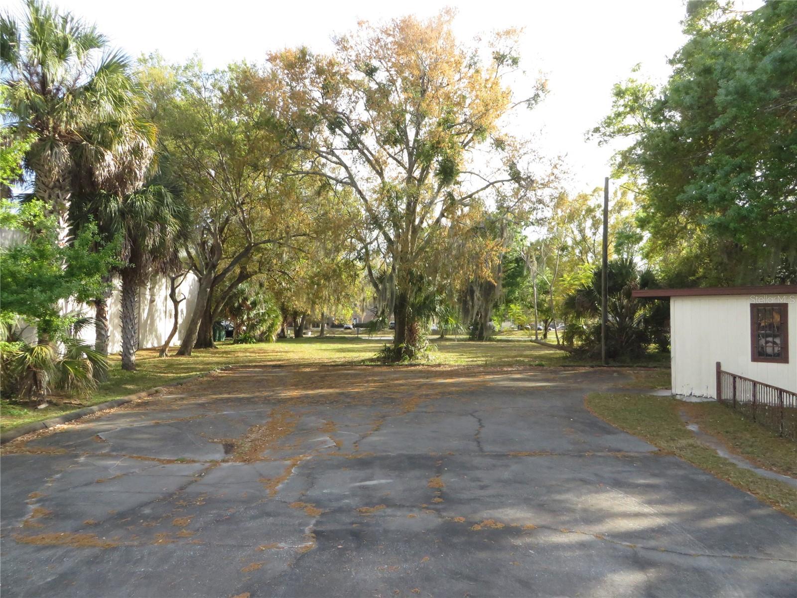 420 W CHERRY ST, KISSIMMEE, FL — photo 16