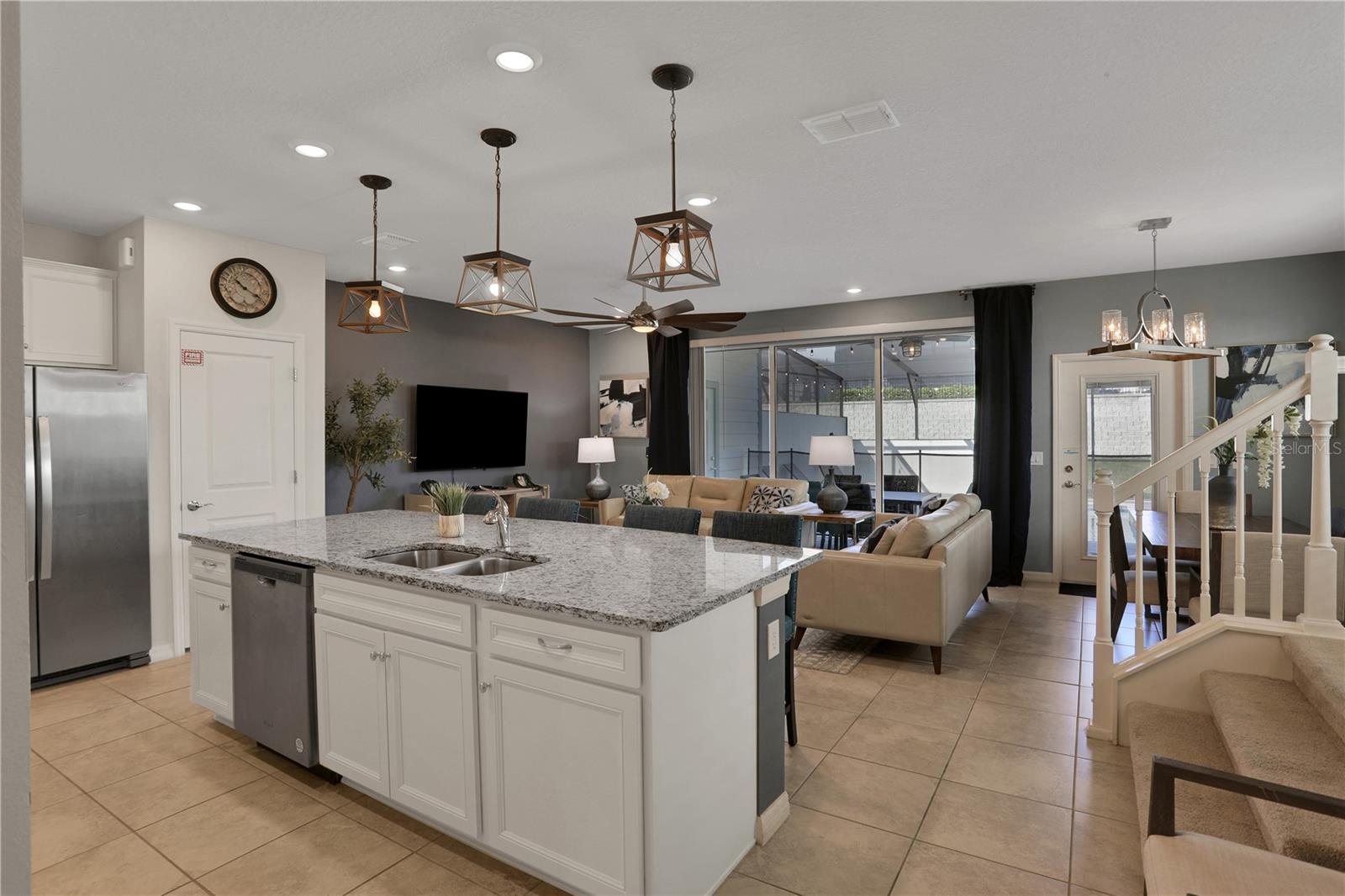 900 PARADISE DR, DAVENPORT, FL — photo 18
