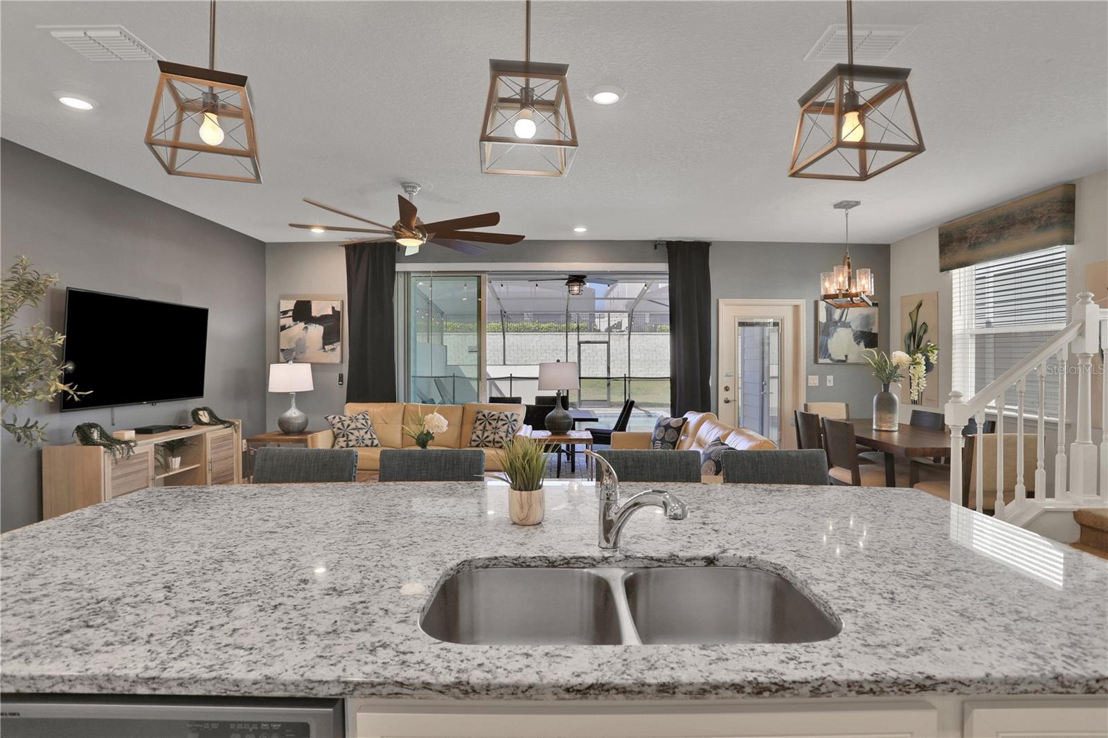 900 PARADISE DR, DAVENPORT, FL — photo 20