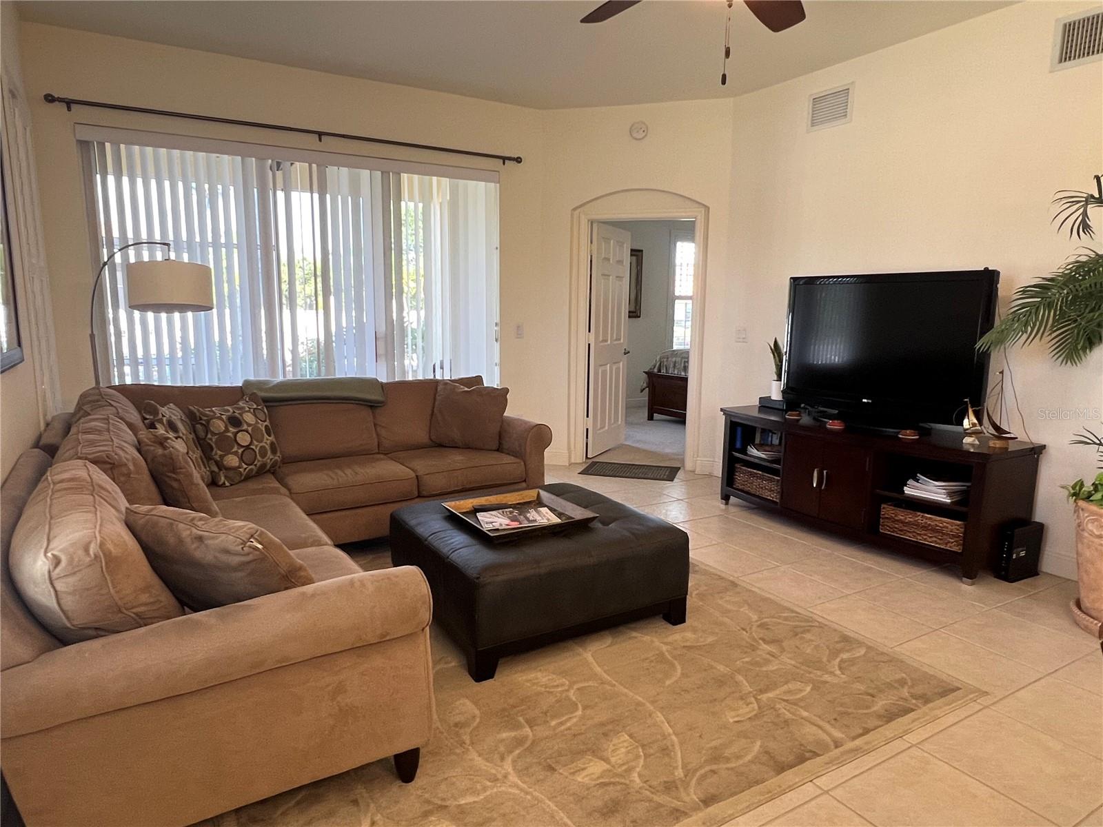 240 W END DR #611, PUNTA GORDA, FL — photo 3